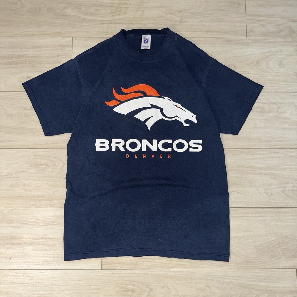 Vintage 90s Denver Broncos T-Shirt Size Large NFL Classic Retro‎ logo 7